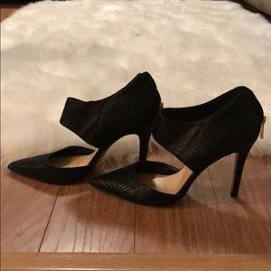 Jessica Simpson heels